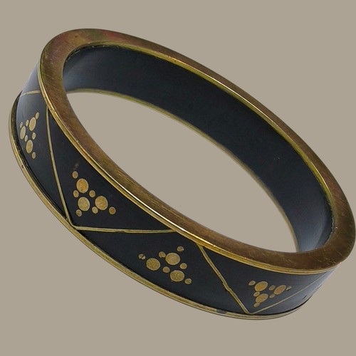 Vintage austrian style black - style,