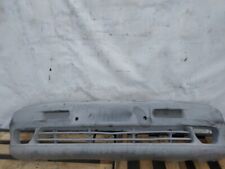 enjoliveur pare-choc avant