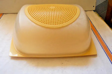 Tupperware : grande cave a