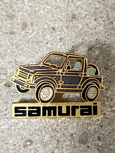 Pin suzuki samurai - pin’s,