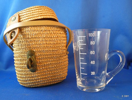 Ancien petit verre curiste - ,