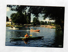 ARLANC (63) CANOE , PEDALO & BAIGNADE au plan d'eau