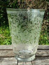 Grand Vase en Cristal  Gravé