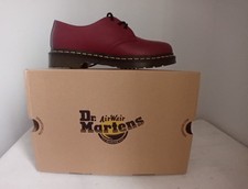 Doc MARTENS chaussures neuves T41