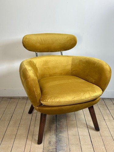 Fauteuil velours jaune - en,