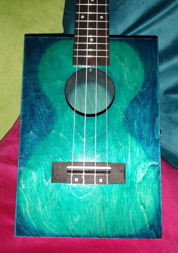 Cbg style concert ukulele - cbg,