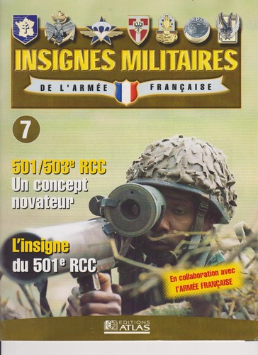 Fascicule insignes militaires - insignes,