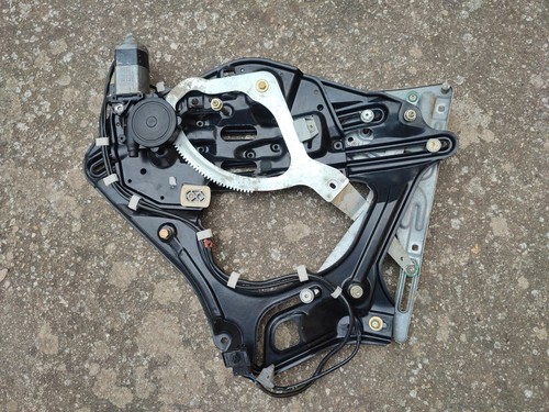 Moteur leve vitre arriere