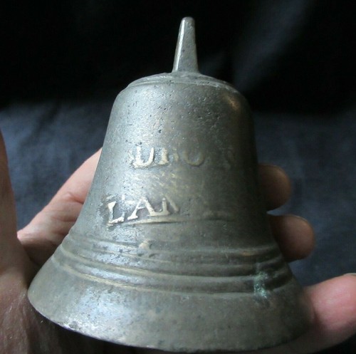 Ancien rare grelot cloche - ,