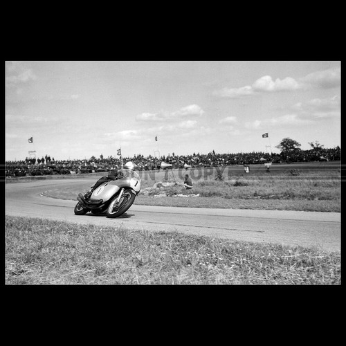 Photo 000180 mike hailwood - photo, m.000180