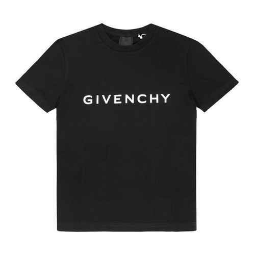 Givenchy akita type - akita,
