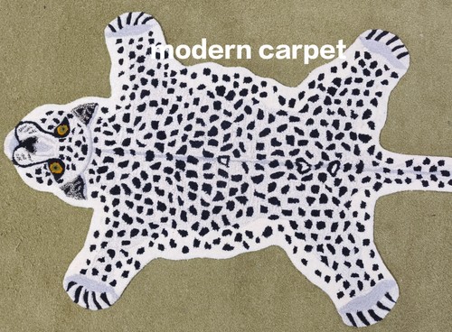 Tapis léopard 3x5 - pieds, fait