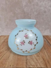 Abat-jour ancien en opaline