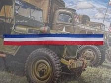 Ruban de médaille bleu blanc rouge Longueur : 15 cm Largeur :1.8 cm?4a.