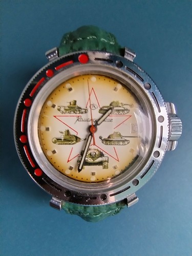 Ancienne montre soviétique - ancienne,
