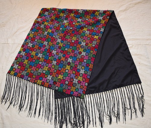 Foulard châle enveloppant