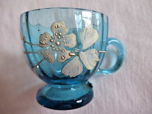 Ancien verre gobelet - ou, a