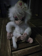 PELUCHE INTERACTIVE LE SINGE DE BARBIE