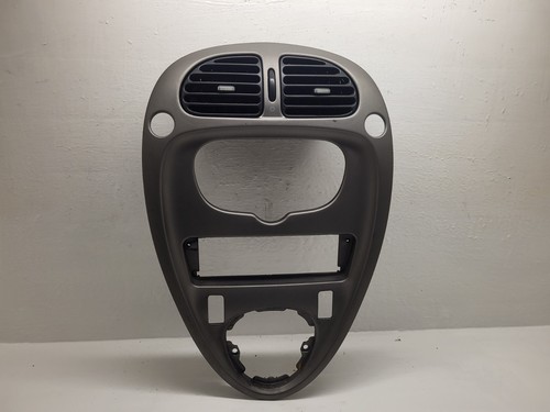 Façade grille aération