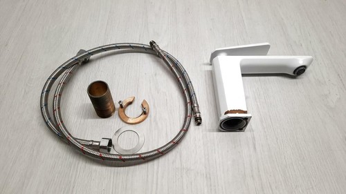 Mitigeur lavabo sur pied - sur,