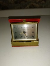 Rare Ancien réveil de voyage UTI Delta 2 Jewels dans sa boite Livre d'heures