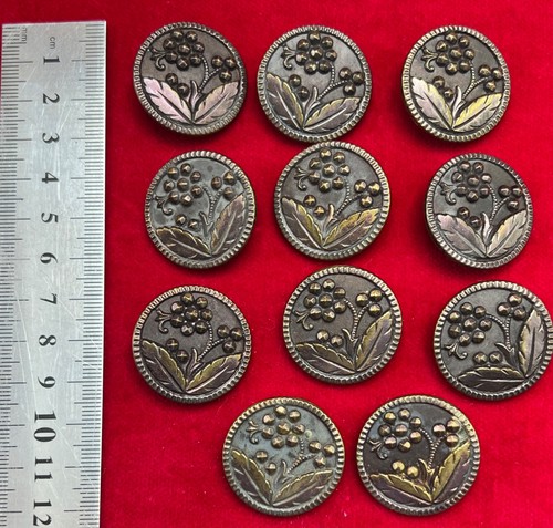 Boutons anciens xixe - anciens,