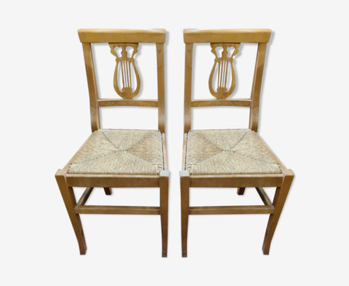 Chaises paillées forme de - paillées,