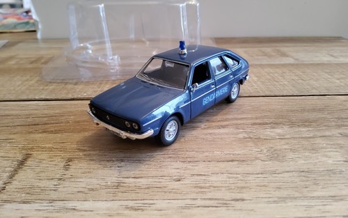 Renault r30 gendarmerie