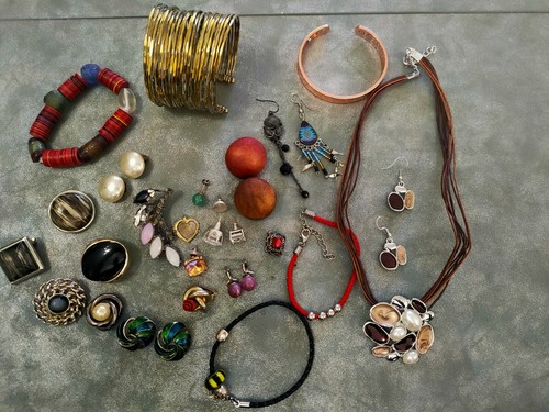 Lot bijoux ancien - lot,