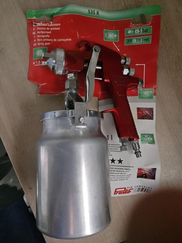 Pistolet pulvérisateur - , à