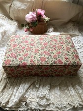 ANCIENNE BOITE à COUTURE recouverte de TISSU FLEURI " MERCERIE ANCIENNE "
