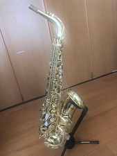 Saxophone alto YAMAHA YAS-61