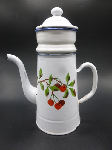 Ancienne cafetiere tole - ancienne,