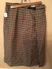 VINTAGE SCOTLAND BROWN PLAID WOOL KILT/SKIRT Kinloch Anderson