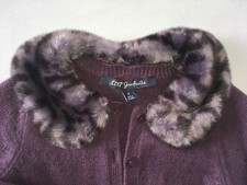 LILI GAUFRETTE Gilet Cardigan Aubergine Col Fourrure Amovible 2 Ans TBE.