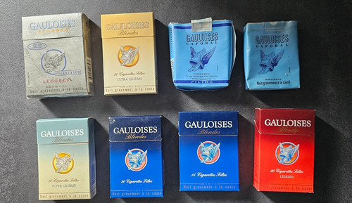 Lot paquets cigarettes - lot,