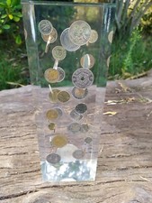 Inclusion Résine Avec Pièces