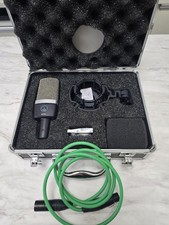 Microphone à condensateur AKG