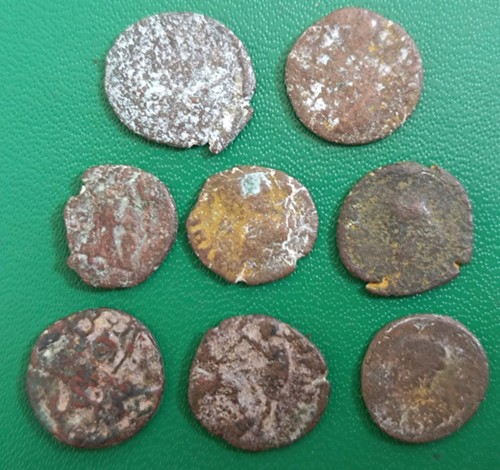 Lot pièces antiques - lot,