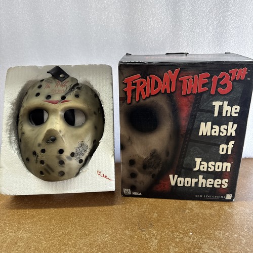 Kane hodder signed - signed, 2004
