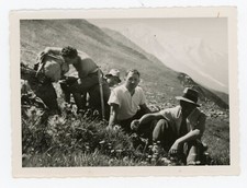 PHOTO snapshot, excursion randonnée montagnards montagne équipement repos
