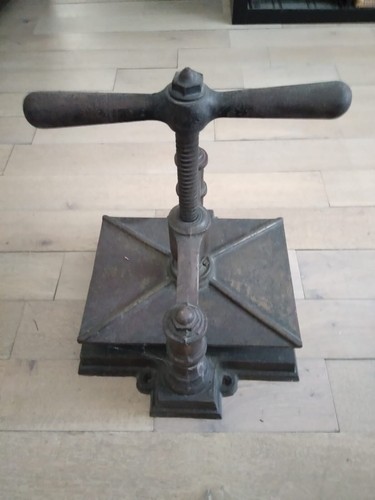 Presse collection notaire - presse,