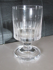 Ancien gros verre a pied en Cristal - Poids 0,474 kg  Baccarat ??  A IDENTIFIER