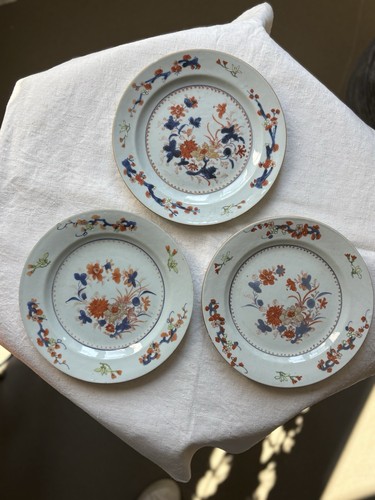 Trois assiettes compagnie - compagnie, des
