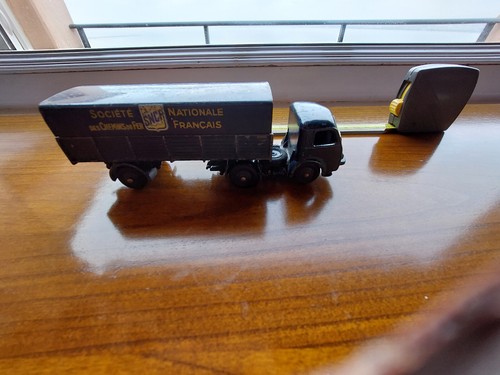 Dinky toys meccano tracteur - toys,