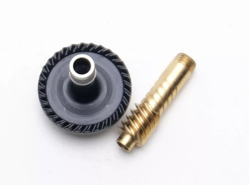 Main gear pinion - gear,