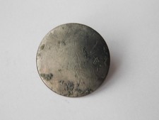 BOUTON ANCIEN EN ARGENT 