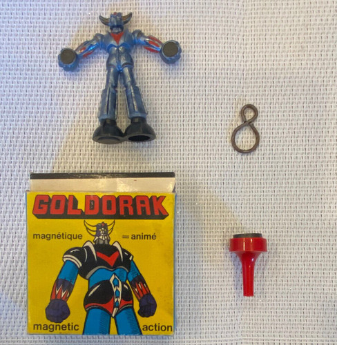 Goldorak figurine - :,