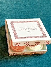 Salon de Thé LADUREE à PARIS, Série complète de 4 fèves neuves en coffretde 2006