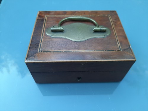 Ancienne boite bijoux jeux - ancienne, a